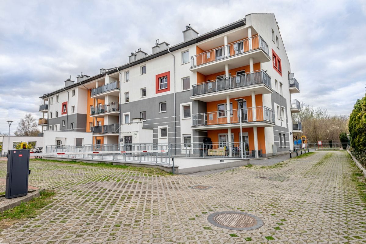 Mieszkanie 3 pokojowe na Sprzedaż