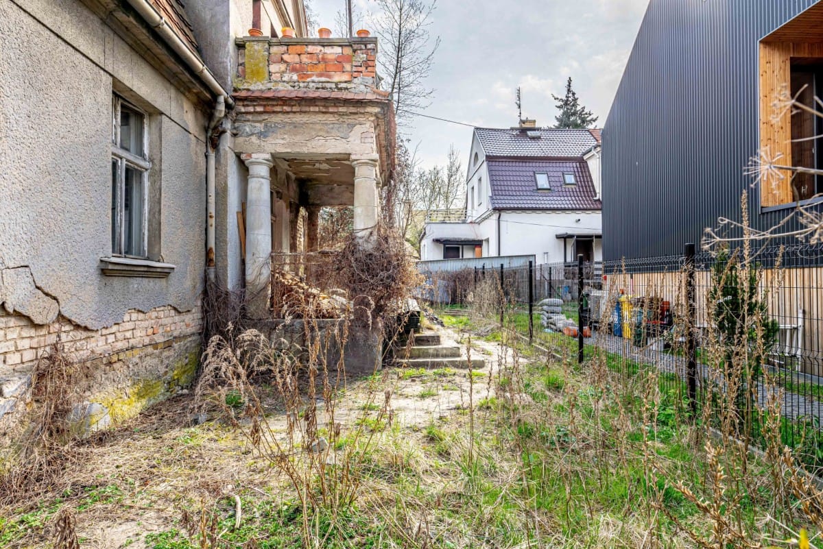 Dom 5 pokojowe na Sprzedaż