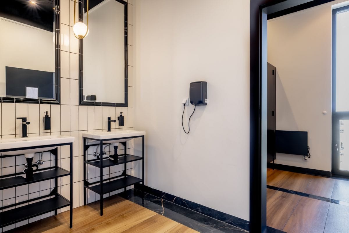 Lokal użytkowy  pokojowe na Wynajem