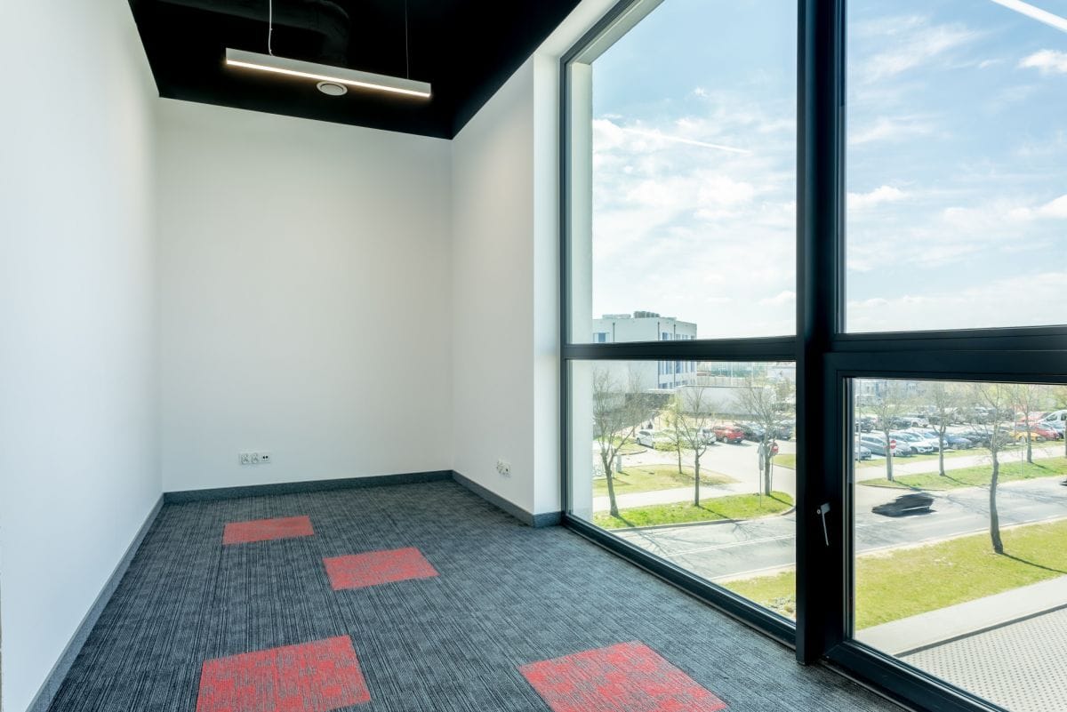 Lokal użytkowy  pokojowe na Wynajem