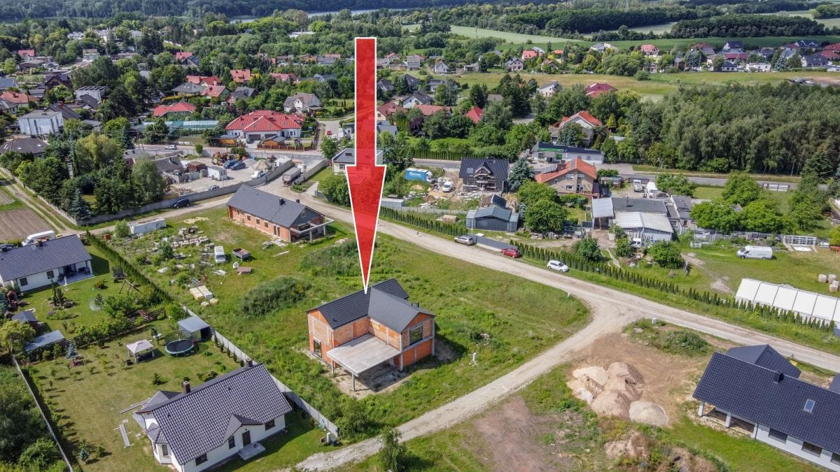 Dom 6 pokojowe na Sprzedaż