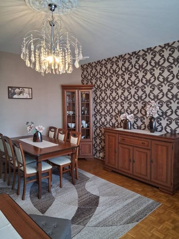 Mieszkanie 3 pokojowe na Sprzedaż