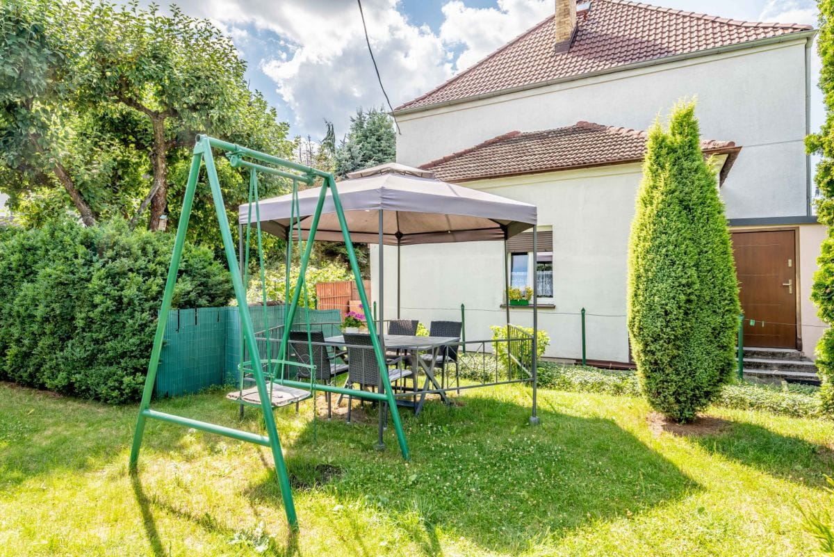 Dom 5 pokojowe na Sprzedaż