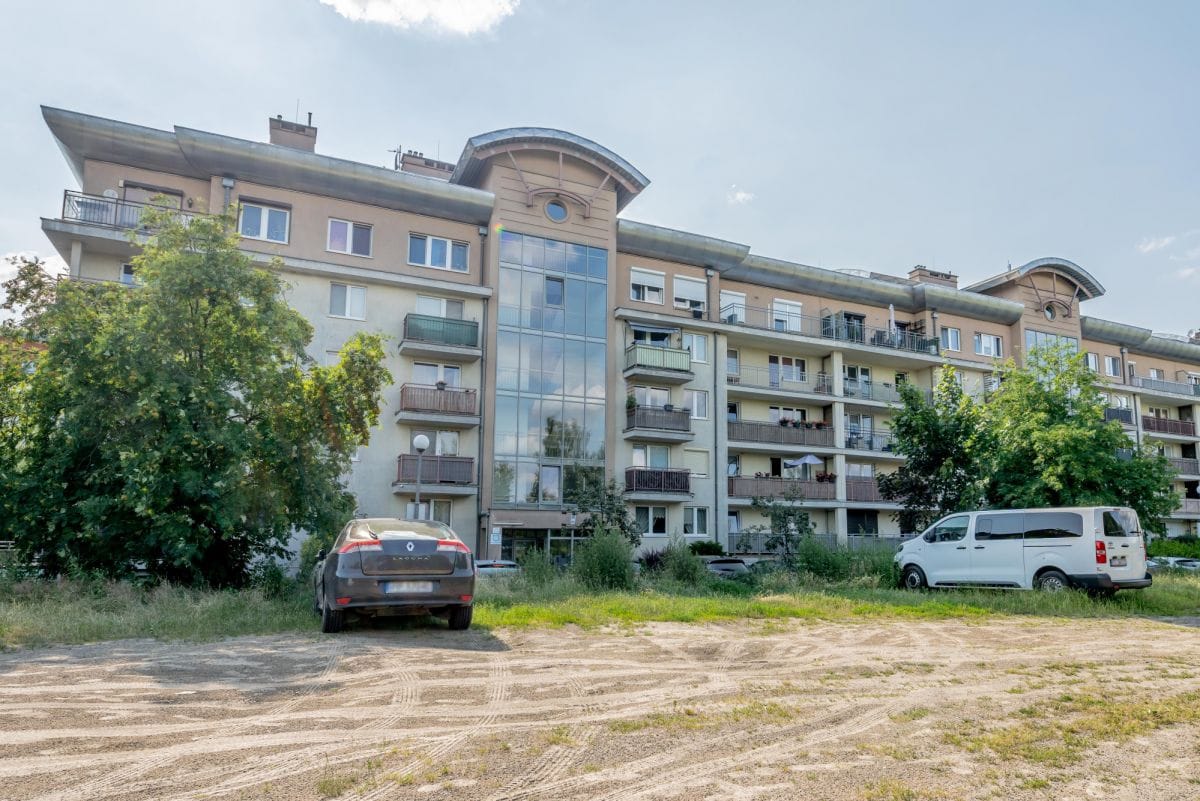 Mieszkanie 1 pokojowe na Sprzedaż