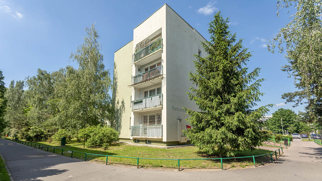 Mieszkanie 4 pokojowe na Sprzedaż