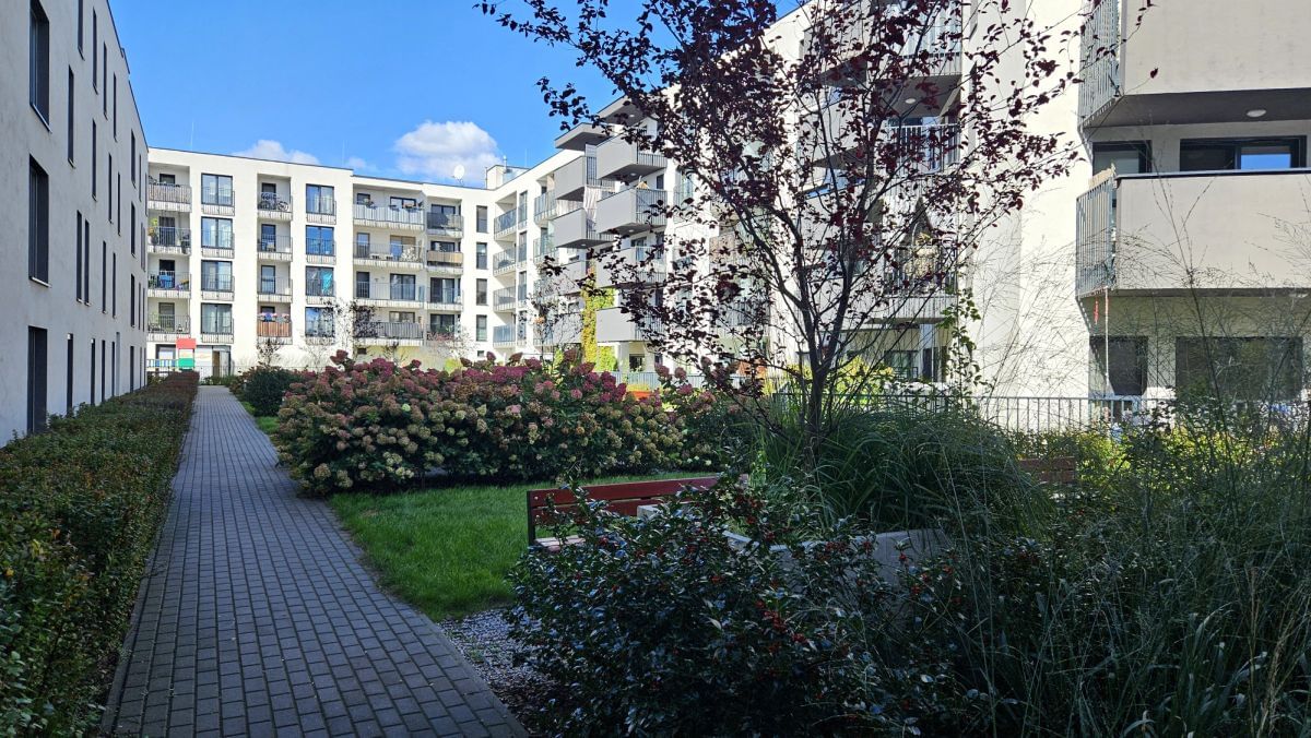 Mieszkanie 4 pokojowe na Sprzedaż