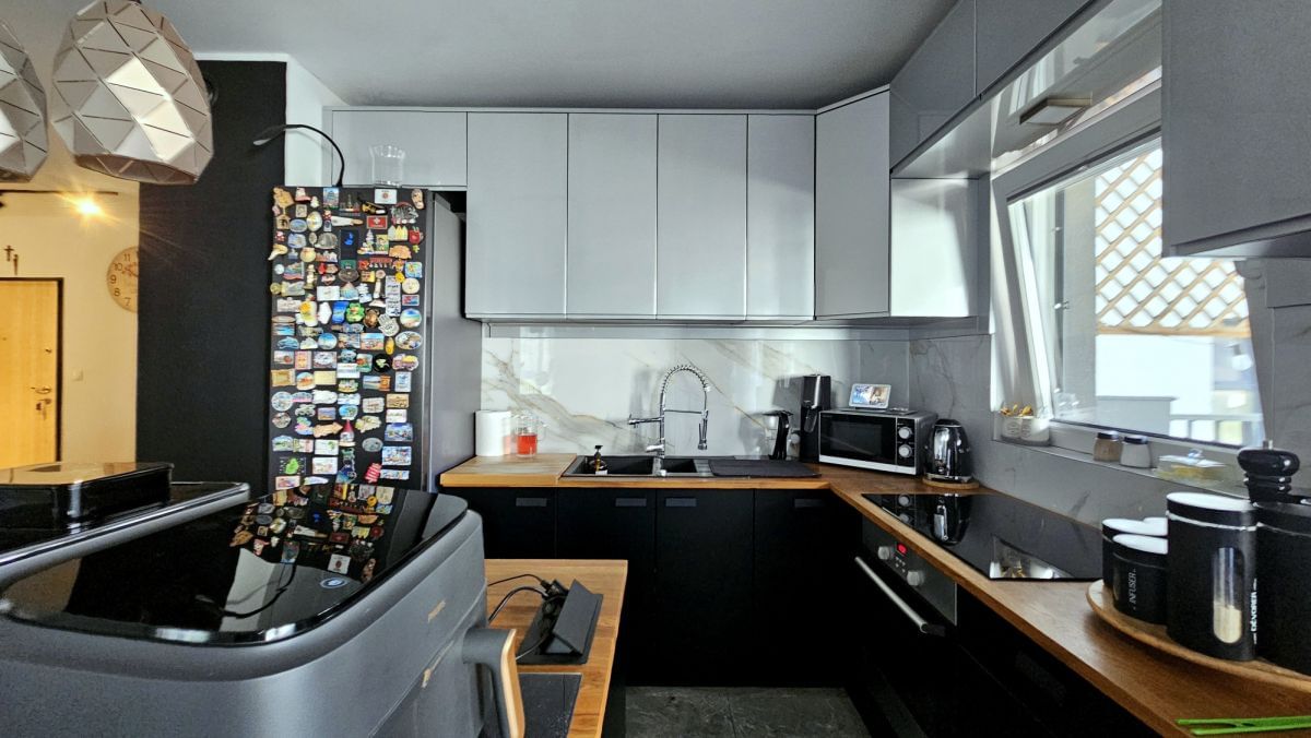 Mieszkanie 4 pokojowe na Sprzedaż