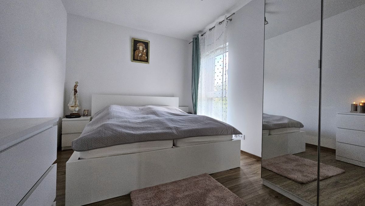 Mieszkanie 4 pokojowe na Sprzedaż