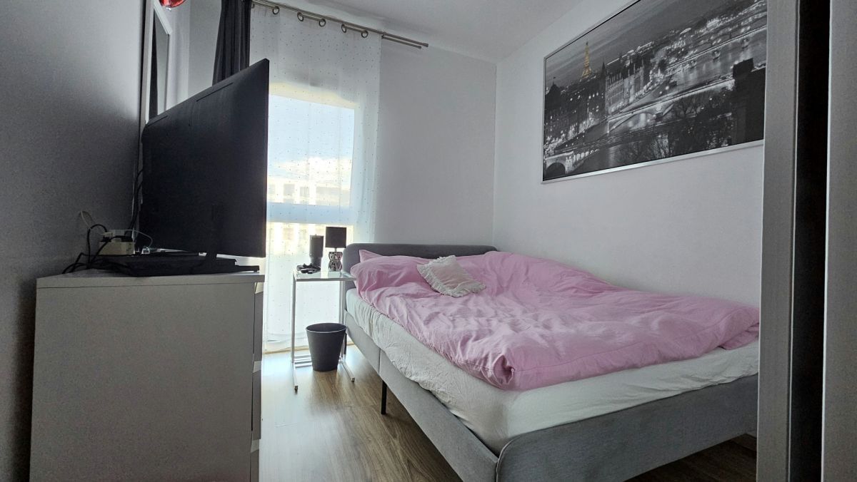 Mieszkanie 4 pokojowe na Sprzedaż