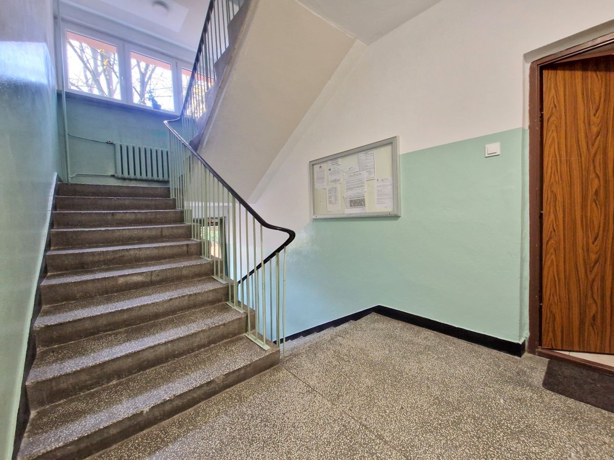 Mieszkanie 3 pokojowe na Sprzedaż