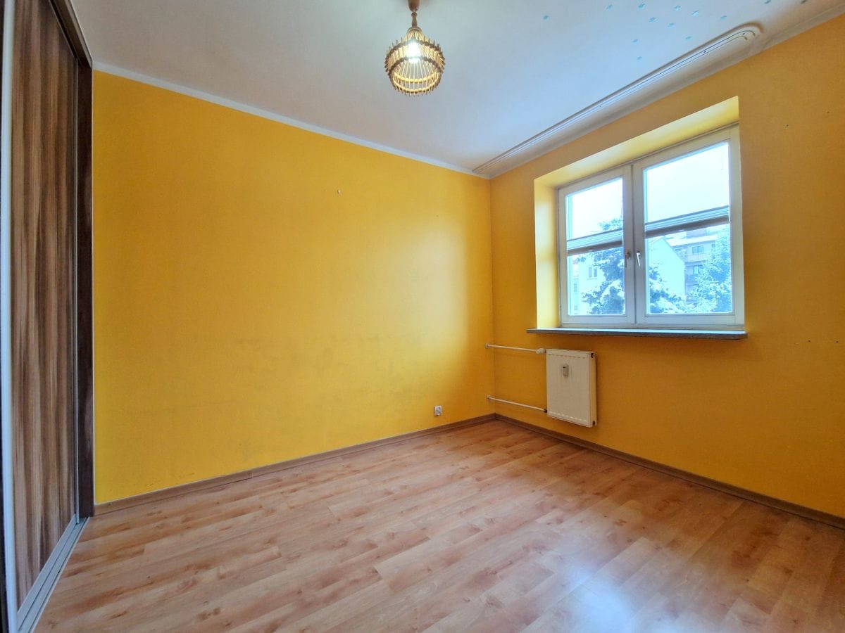 Mieszkanie 3 pokojowe na Sprzedaż