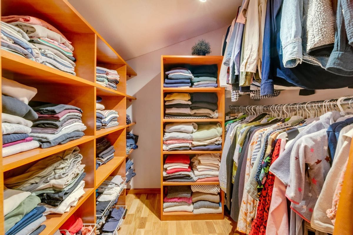 Mieszkanie 4 pokojowe na Sprzedaż