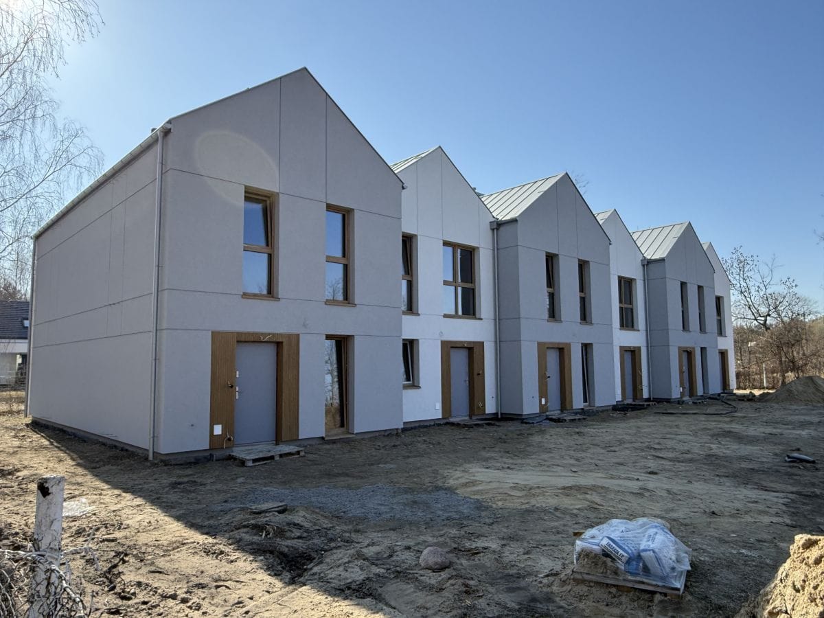 Dom 4 pokojowe na Sprzedaż