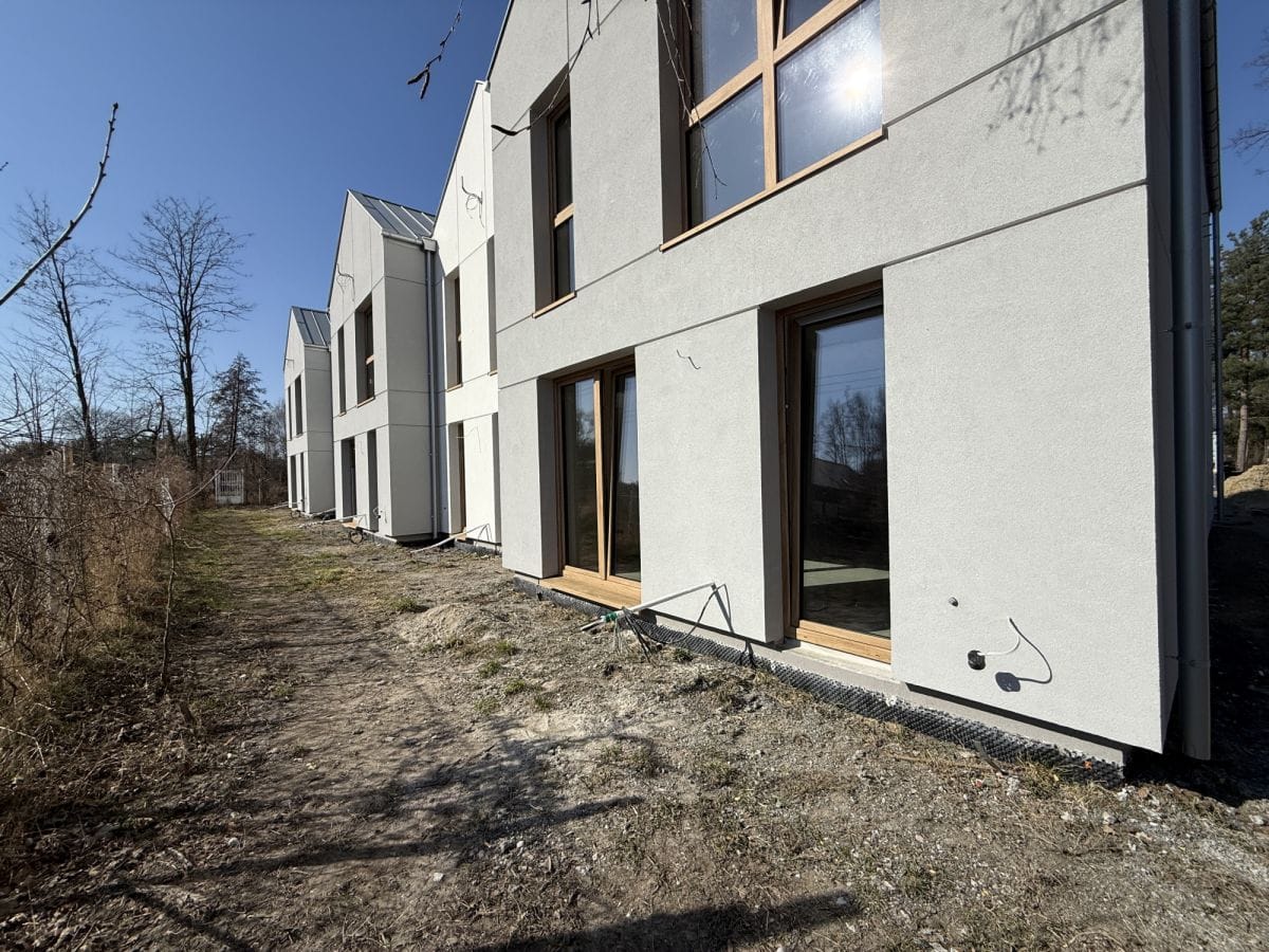 Dom 4 pokojowe na Sprzedaż