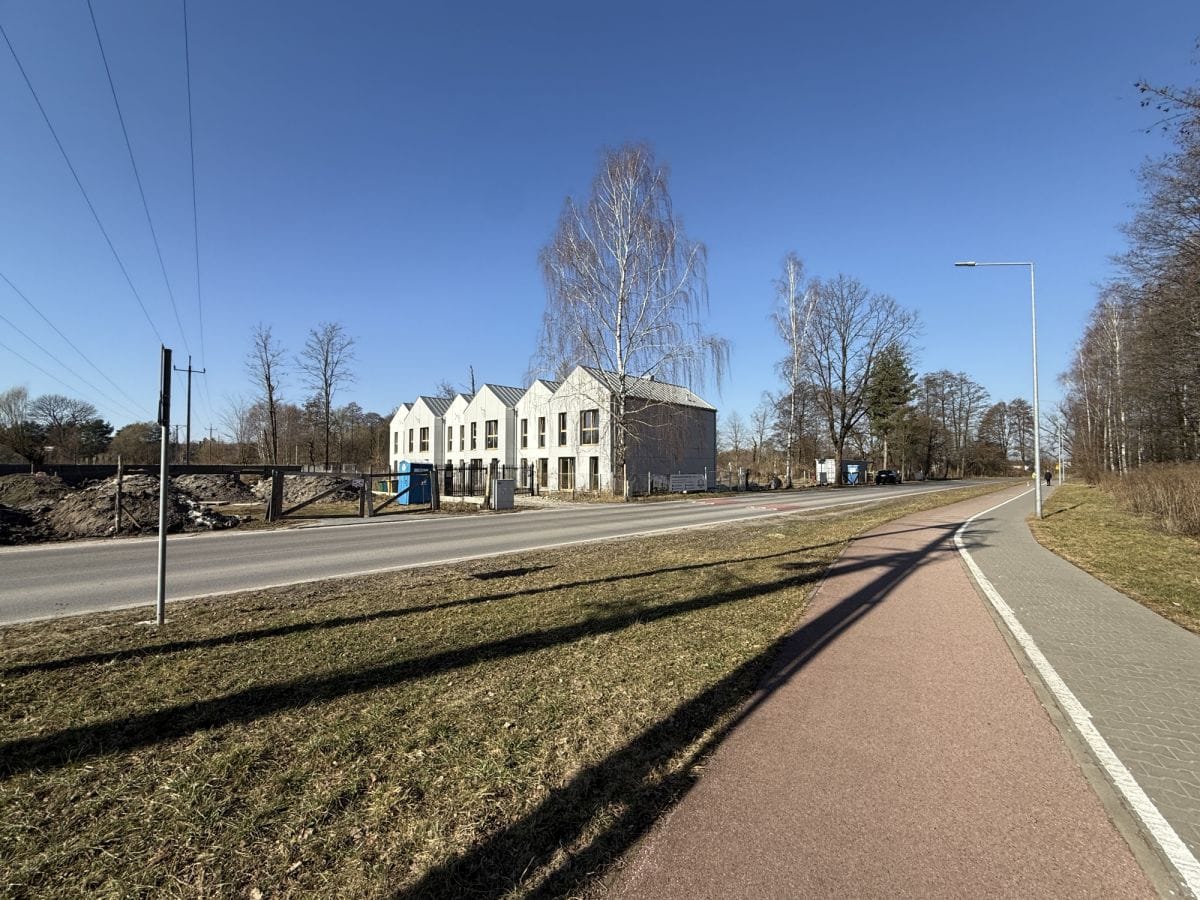 Dom 4 pokojowe na Sprzedaż