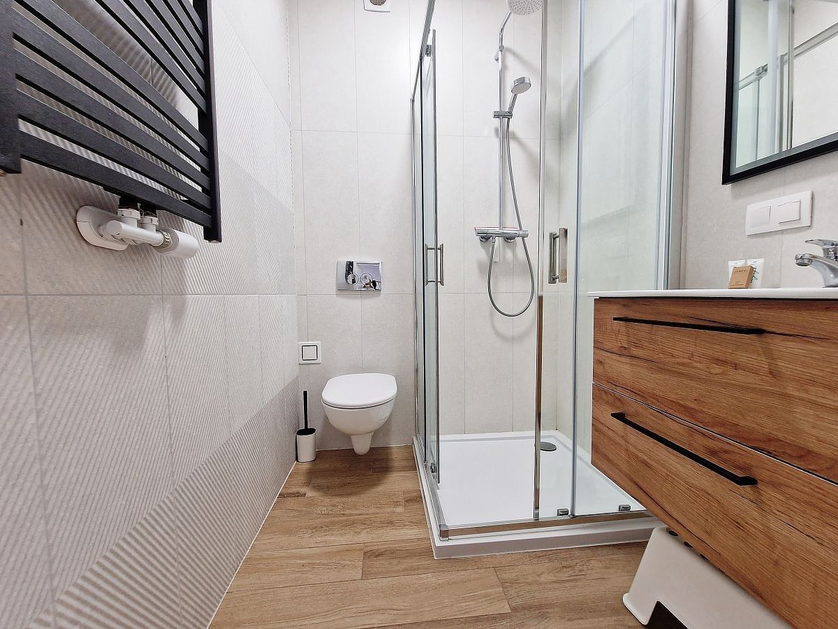 Lokal użytkowy  pokojowe na Sprzedaż