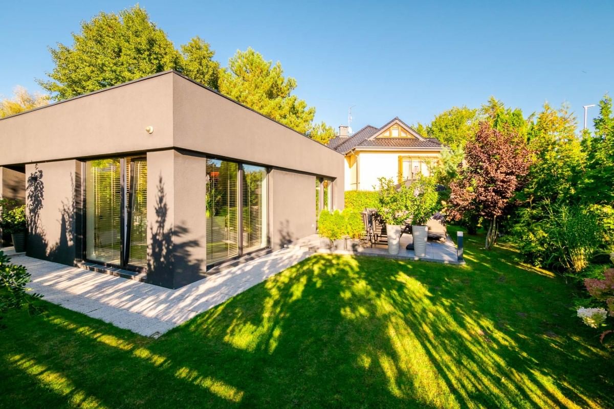 Lokal użytkowy  pokojowe na Sprzedaż