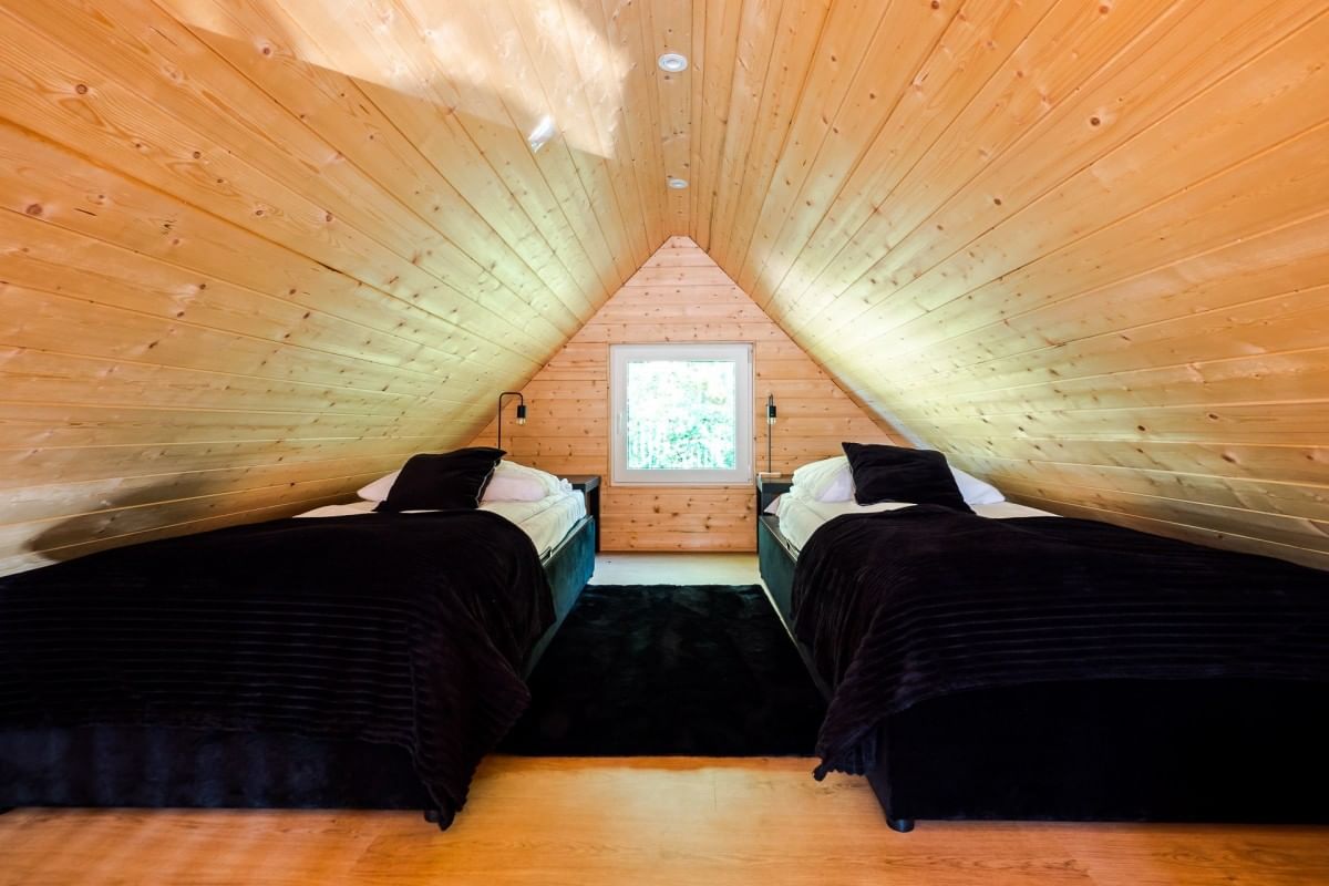 Lokal użytkowy  pokojowe na Sprzedaż