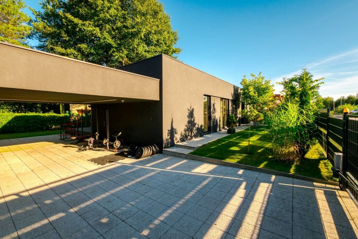 Lokal użytkowy  pokojowe na Sprzedaż