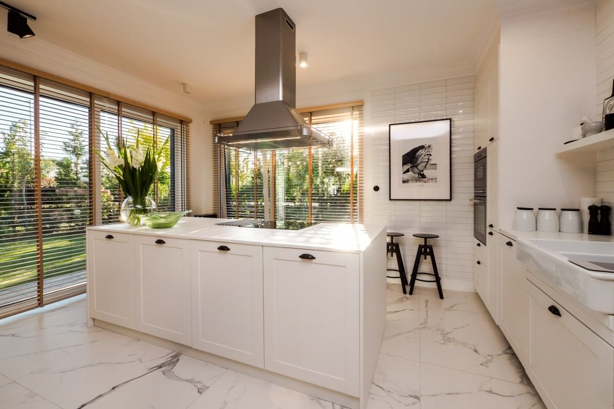 Lokal użytkowy  pokojowe na Sprzedaż