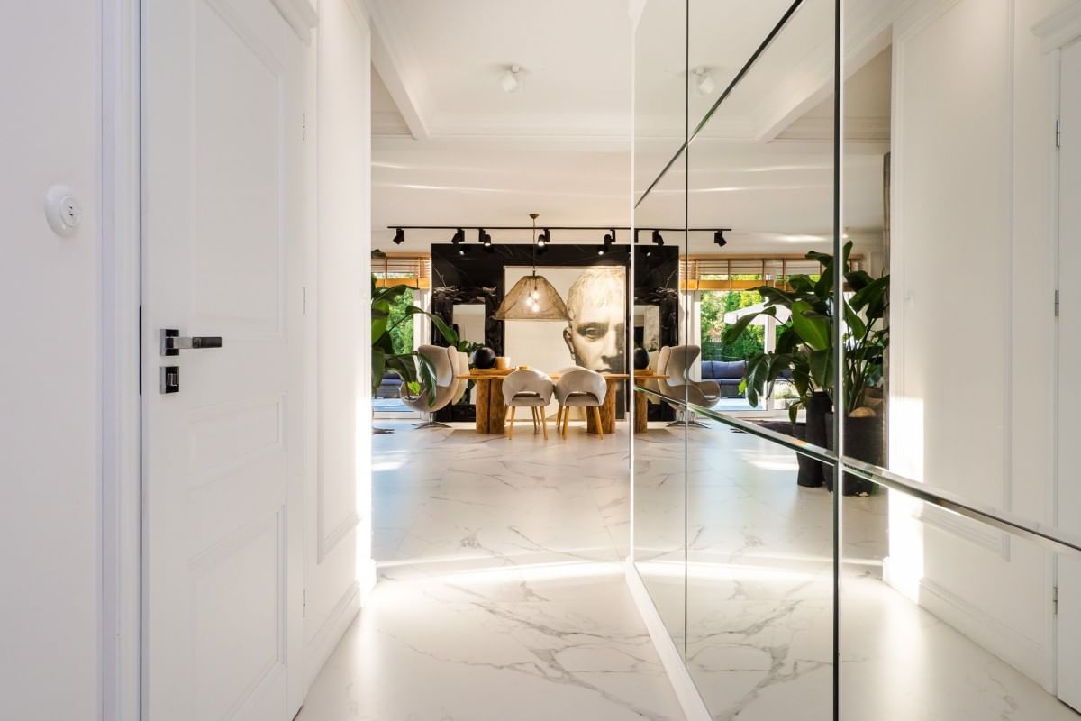 Lokal użytkowy  pokojowe na Sprzedaż