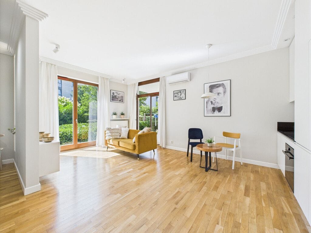 Mieszkanie 2 pokojowe na Sprzedaż