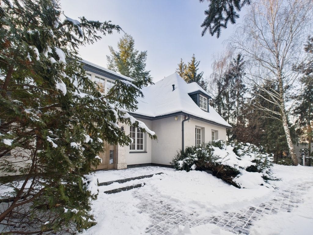 Dom 7 pokojowe na Sprzedaż