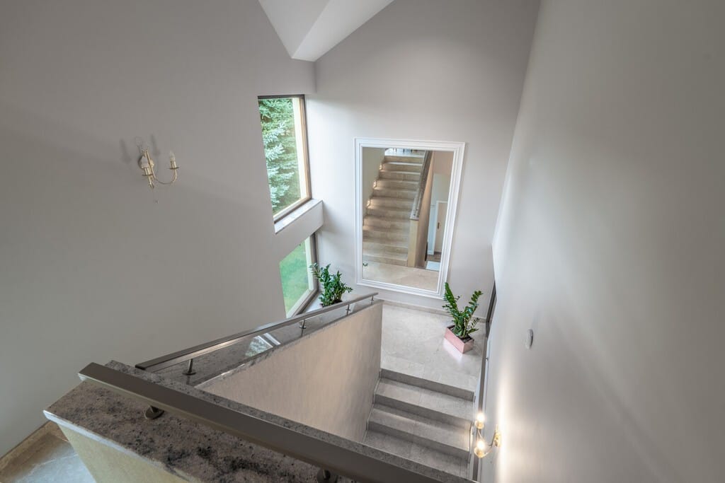 Dom 20 pokojowe na Sprzedaż