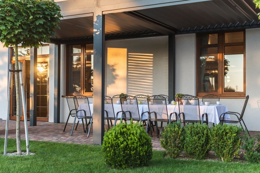 Dom 20 pokojowe na Sprzedaż