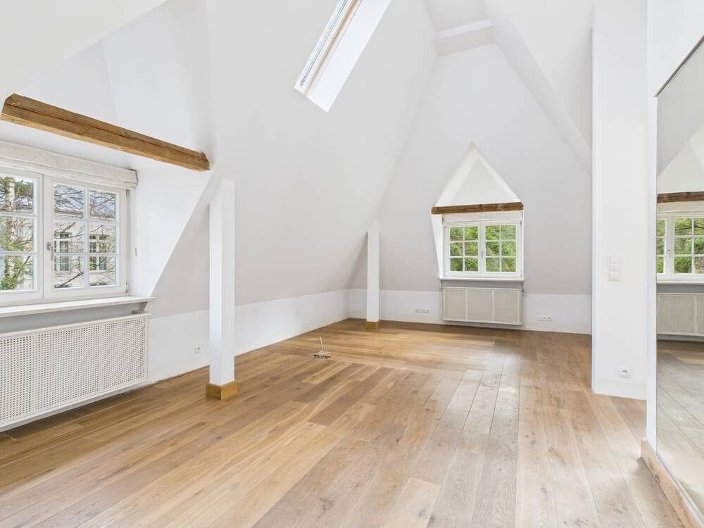 Dom 7 pokojowe na Sprzedaż