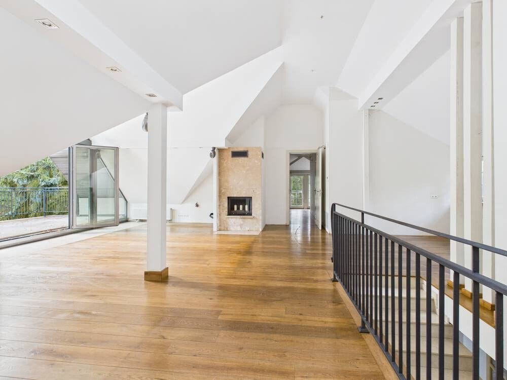 Dom 7 pokojowe na Sprzedaż