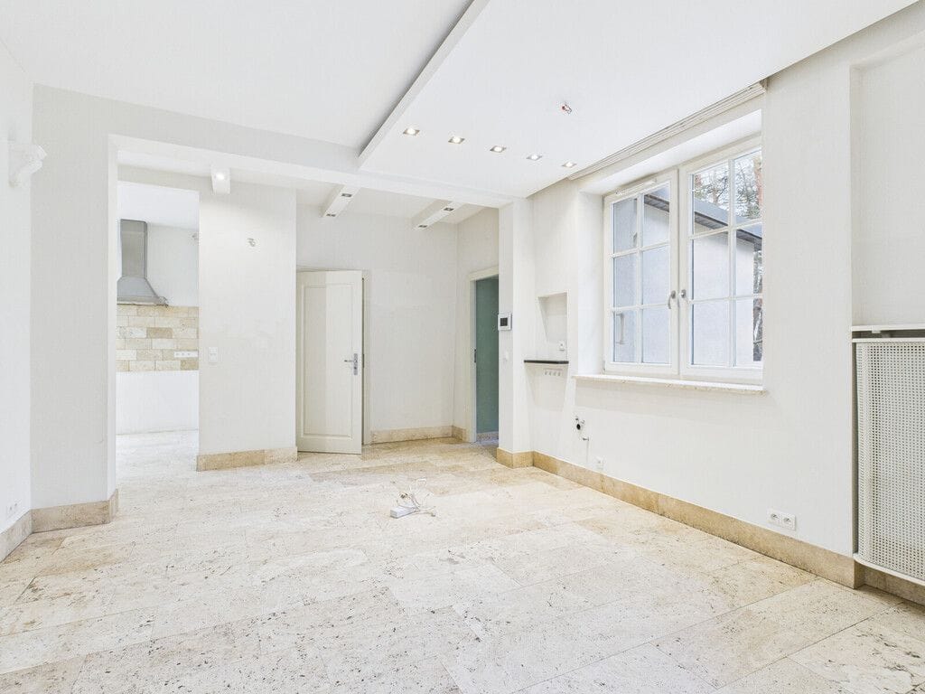 Dom 7 pokojowe na Sprzedaż