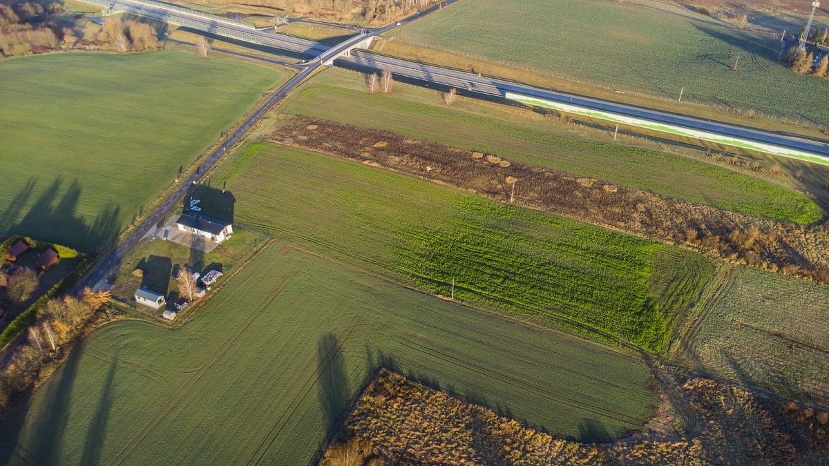 Działka  pokojowe na Sprzedaż