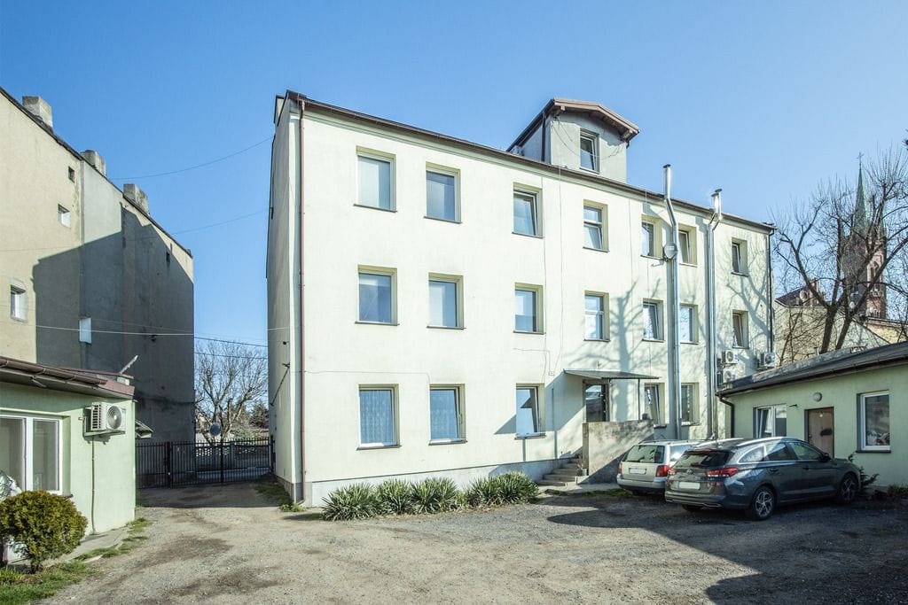 Mieszkanie 3 pokojowe na Sprzedaż