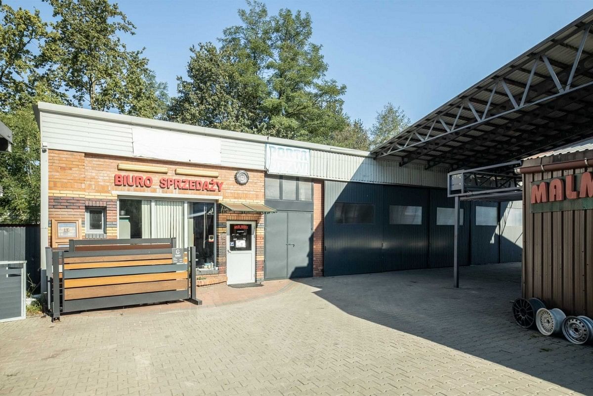 Lokal użytkowy  pokojowe na Sprzedaż