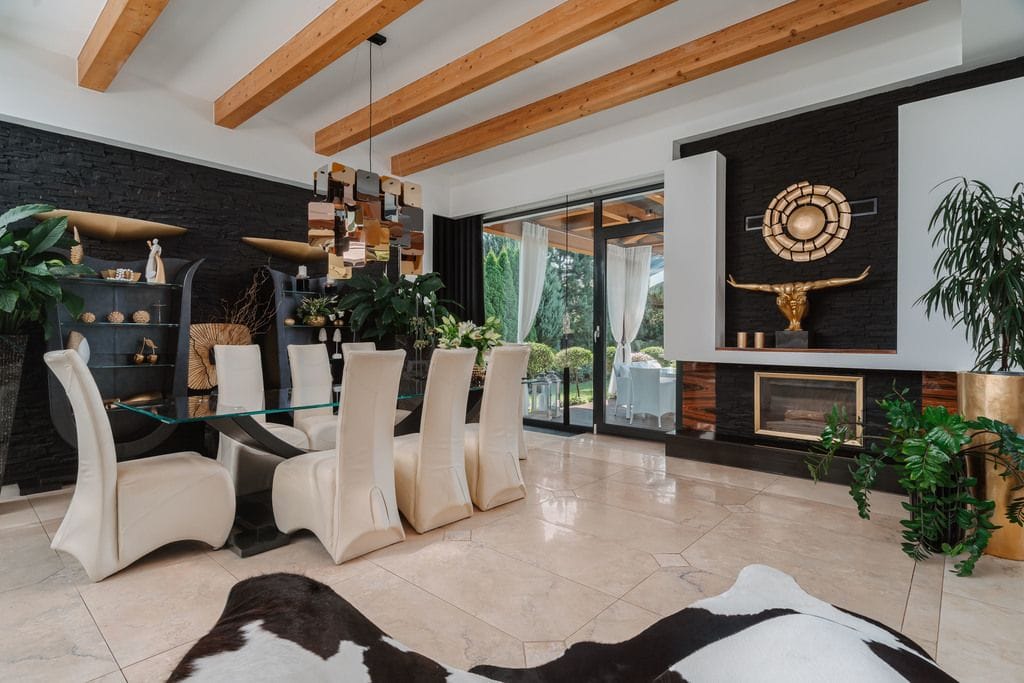 Dom 5 pokojowe na Sprzedaż