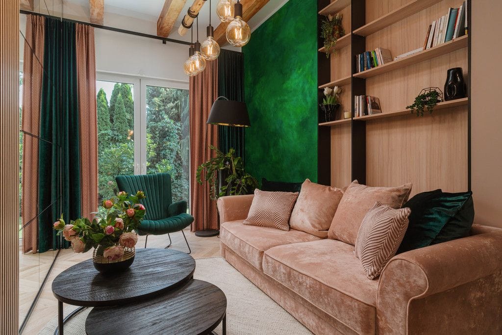 Dom 5 pokojowe na Sprzedaż