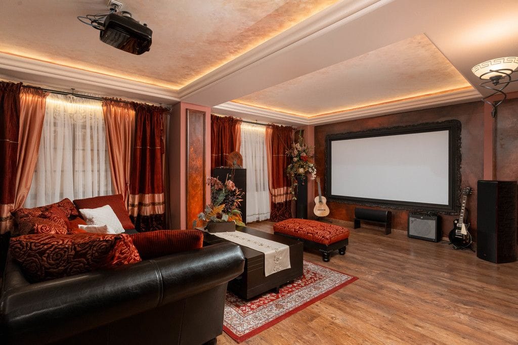 Dom 5 pokojowe na Sprzedaż