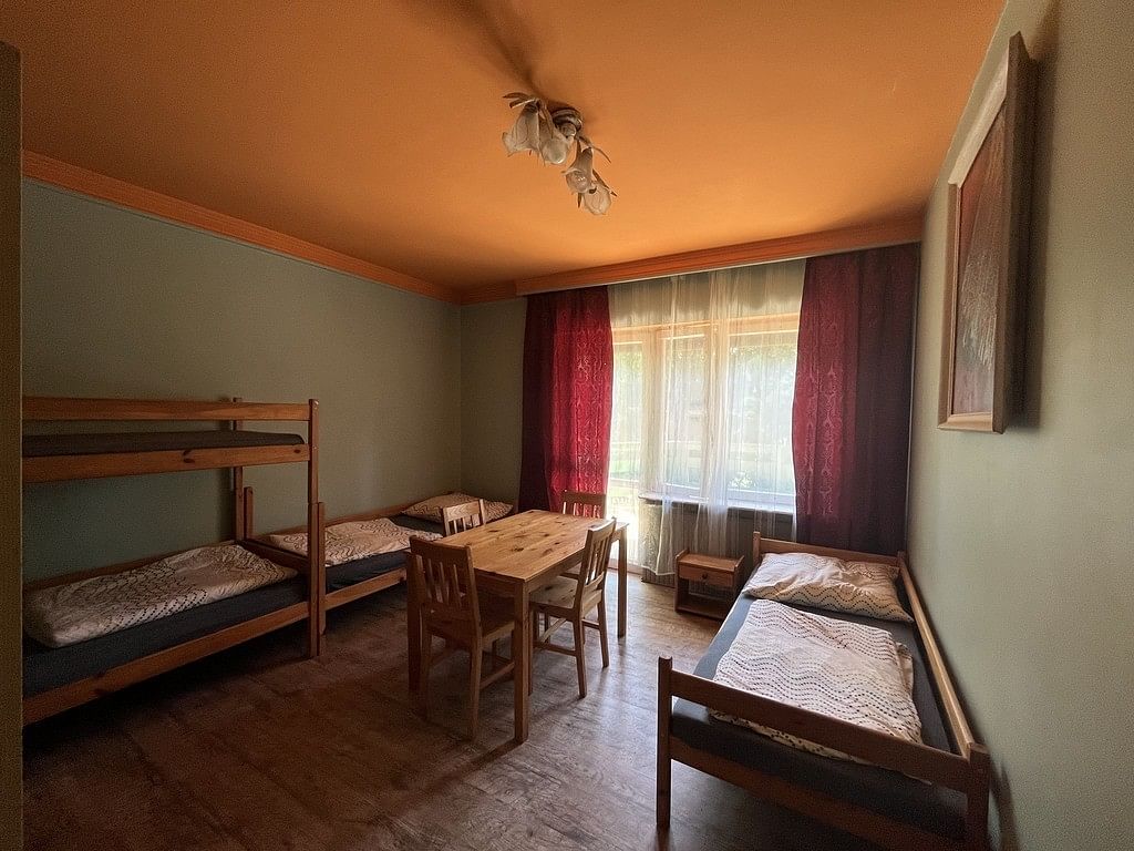 Dom 20 pokojowe na Sprzedaż