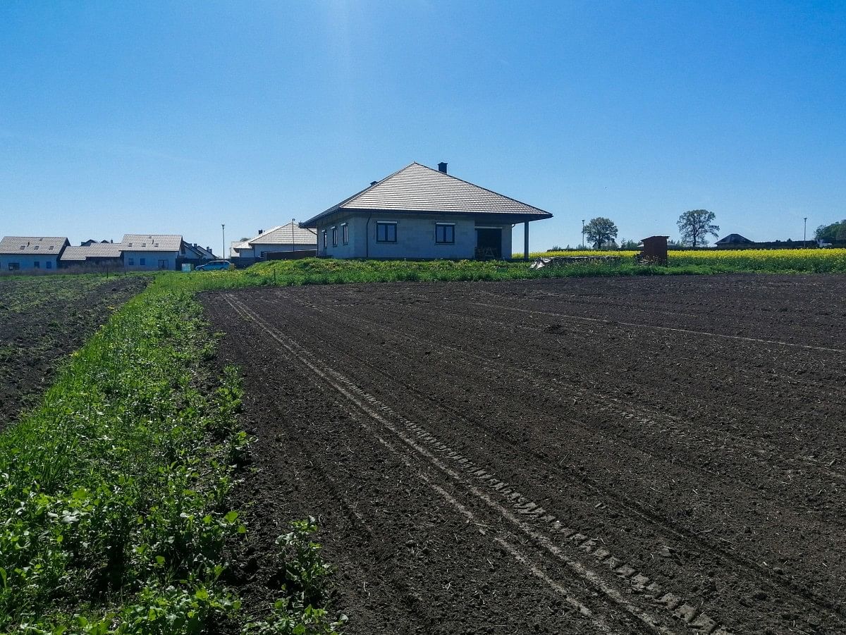 Działka  pokojowe na Sprzedaż