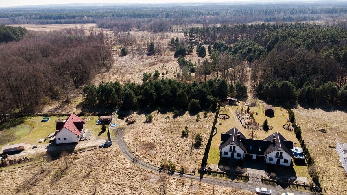 Działka  pokojowe na Sprzedaż