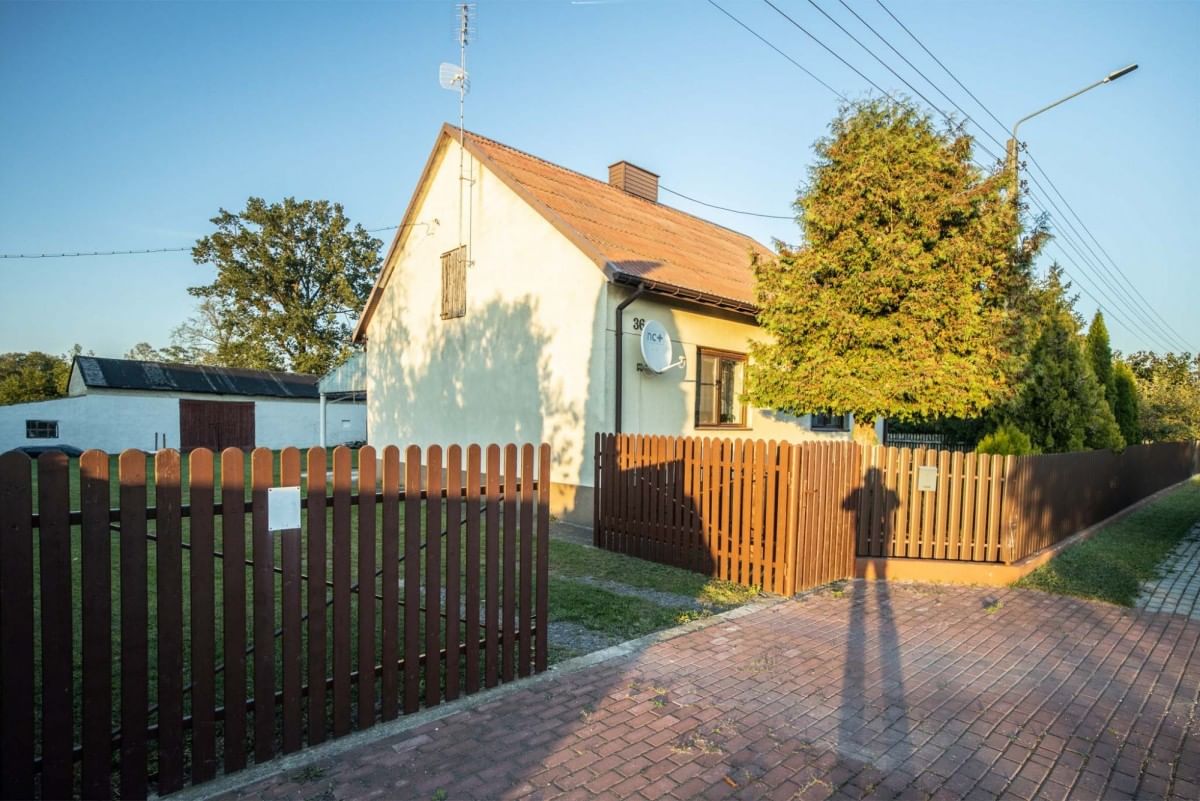 Dom 3 pokojowe na Sprzedaż