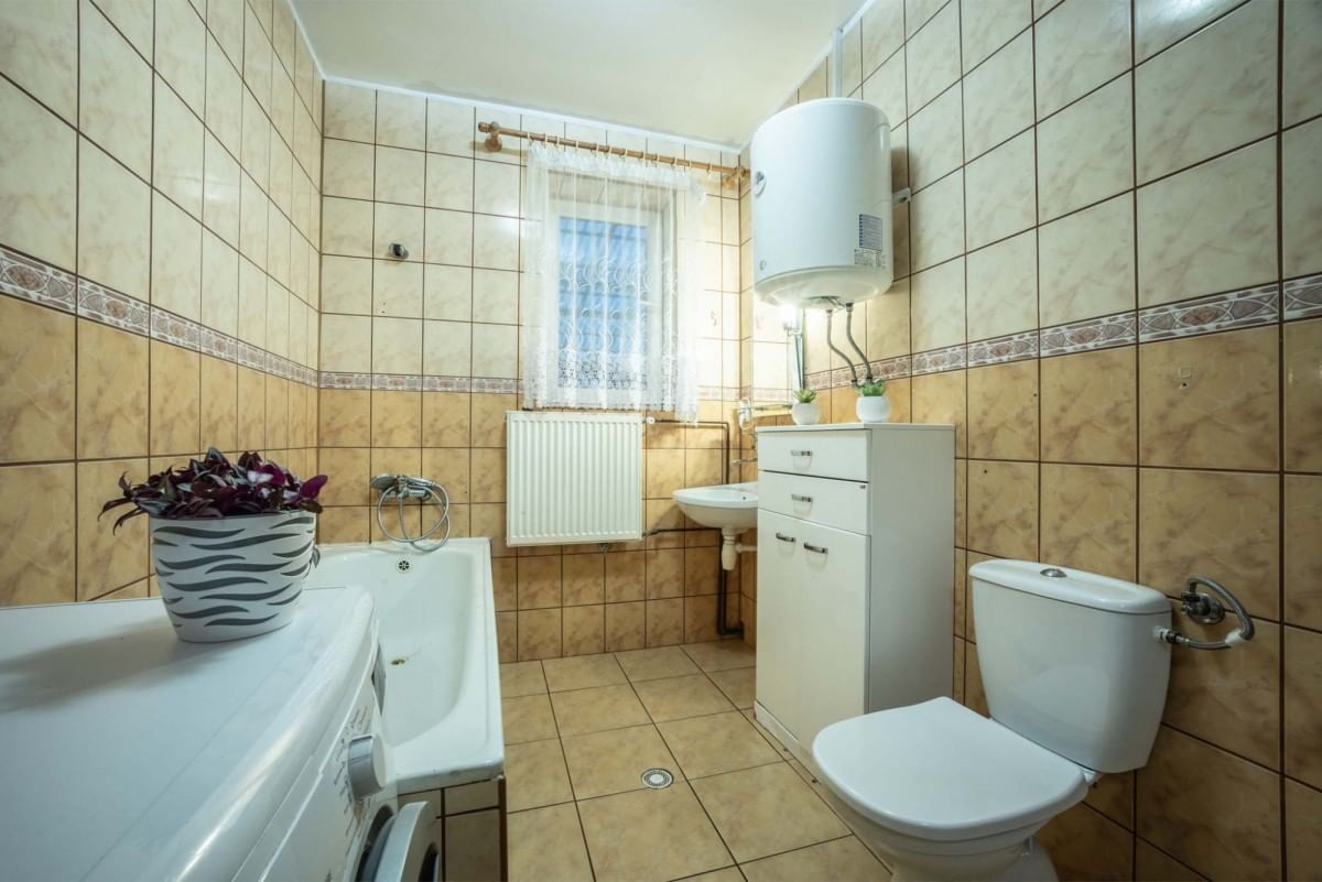 Dom 3 pokojowe na Sprzedaż