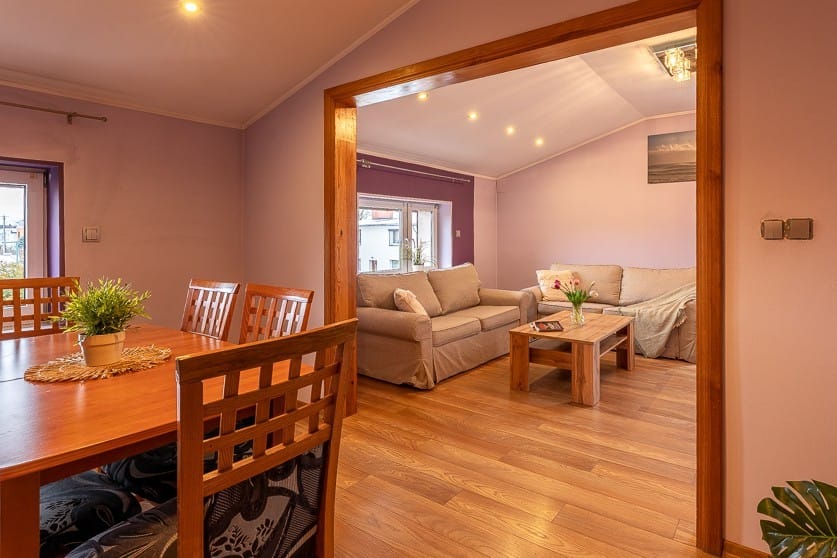 Dom 6 pokojowe na Sprzedaż