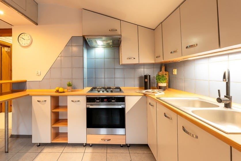 Dom 6 pokojowe na Sprzedaż