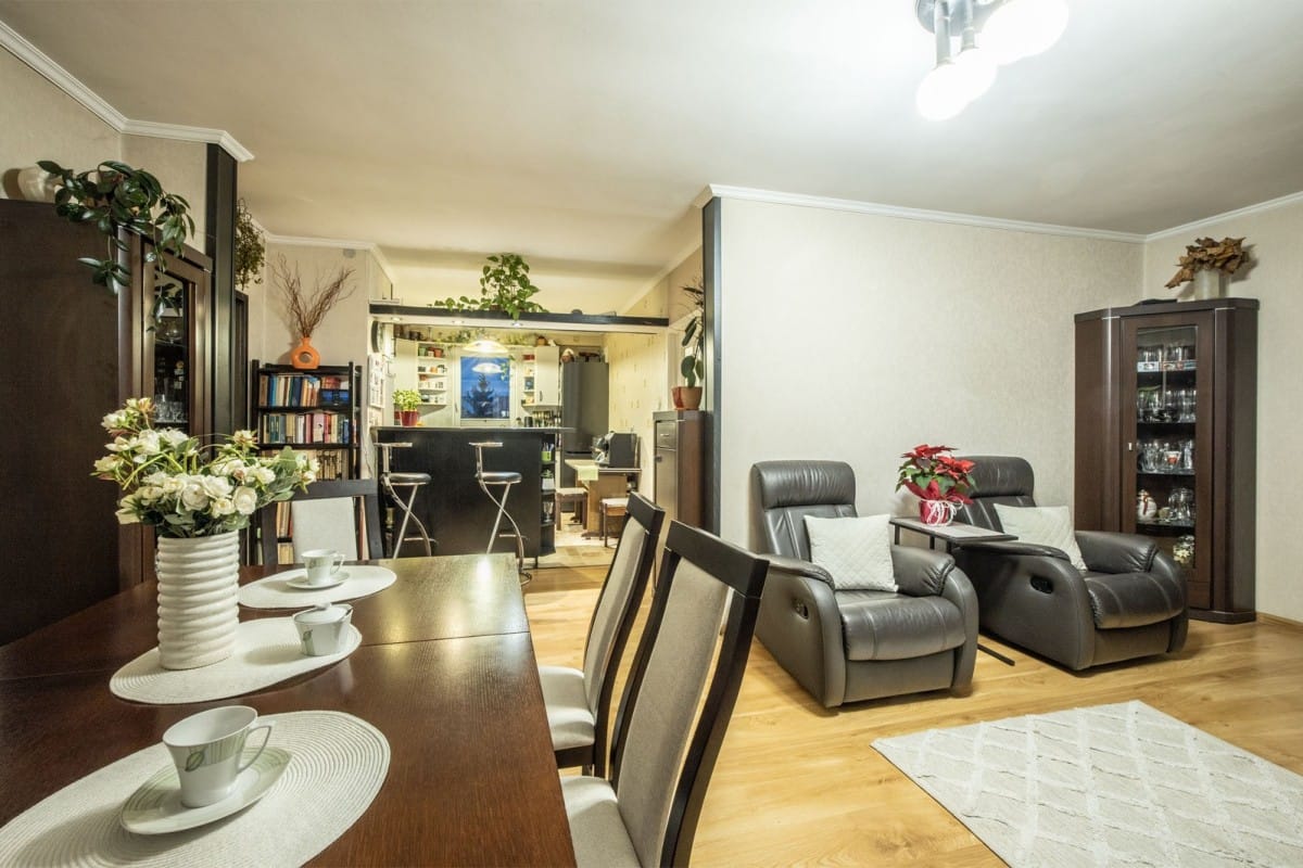 Mieszkanie 3 pokojowe na Sprzedaż