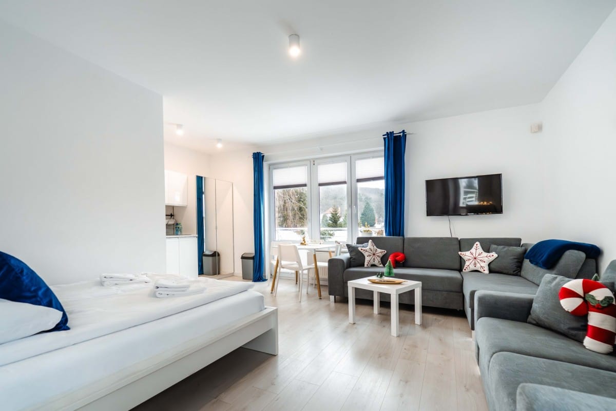 Lokal użytkowy  pokojowe na Sprzedaż