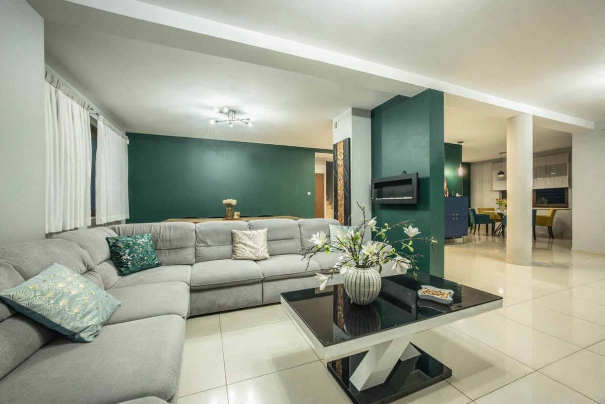 Dom 4 pokojowe na Sprzedaż