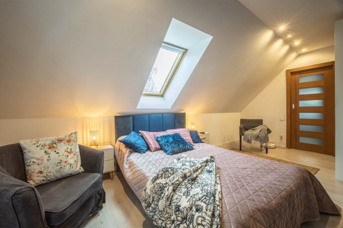 Dom 4 pokojowe na Sprzedaż