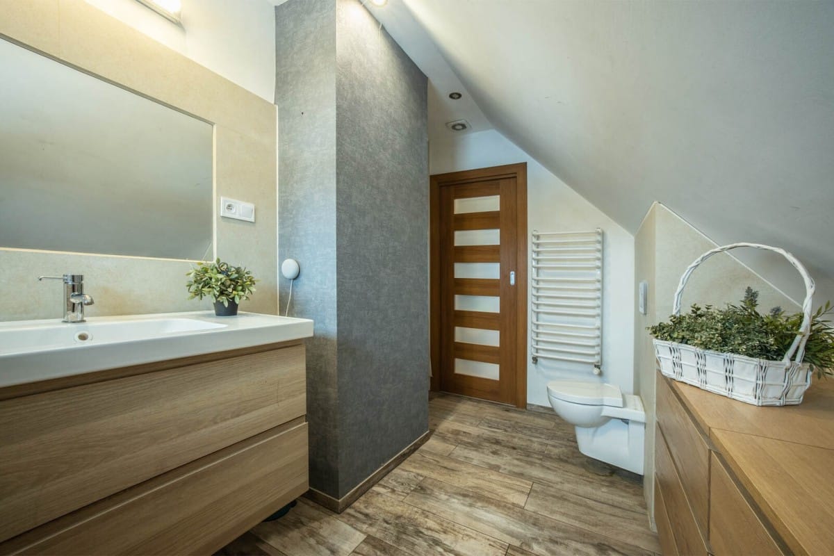 Dom 4 pokojowe na Sprzedaż